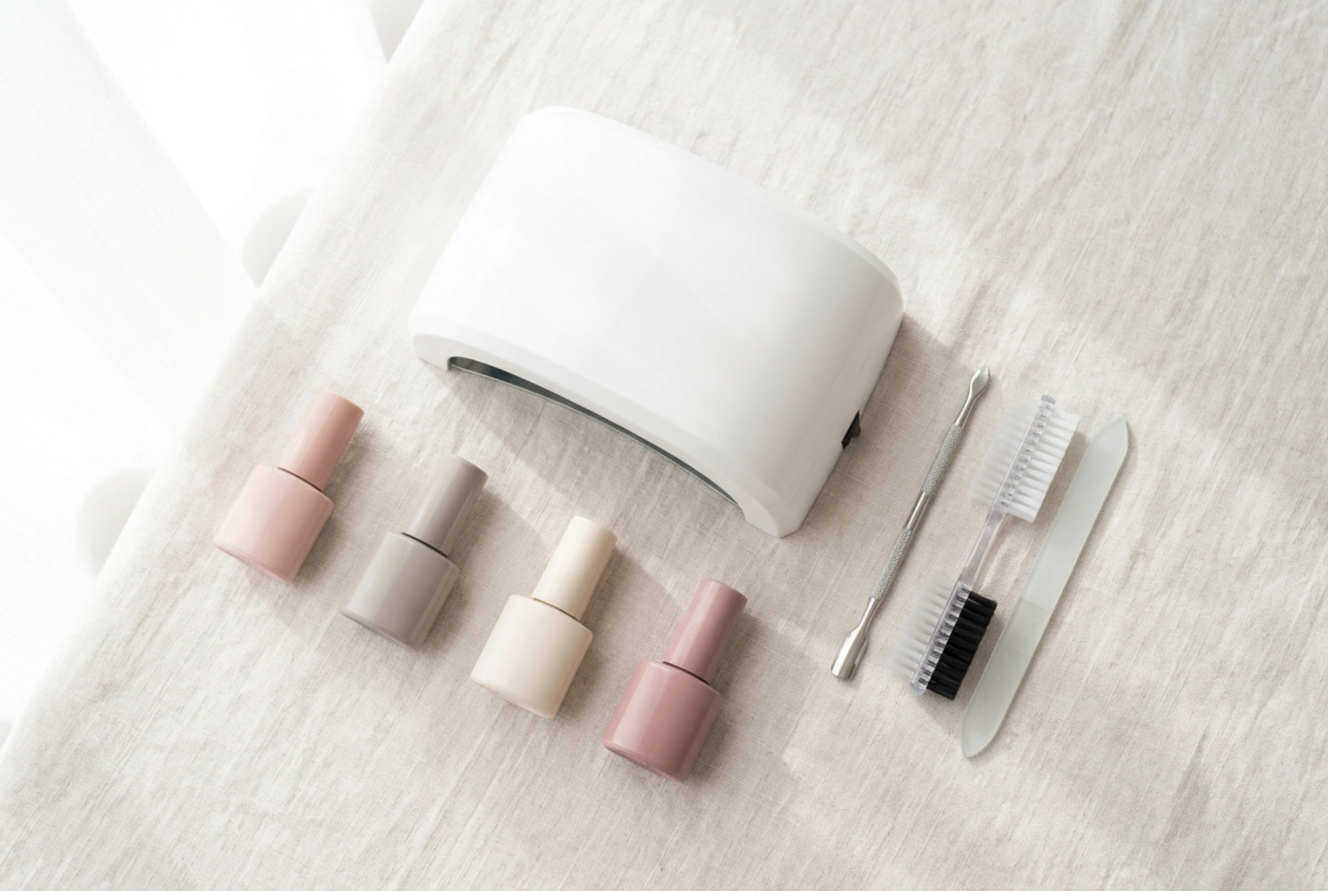 Det Professionelle Hybrid-Neglesæt: Indhold og Anvendelse